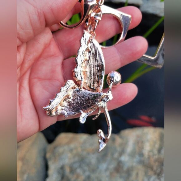 Butterfly Keychain with Door Opener - Picture 5 of 13